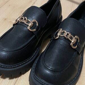 BN Black Loafers